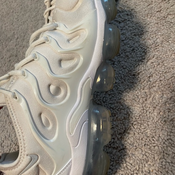 nike vapor max plus - Picture 2 of 7